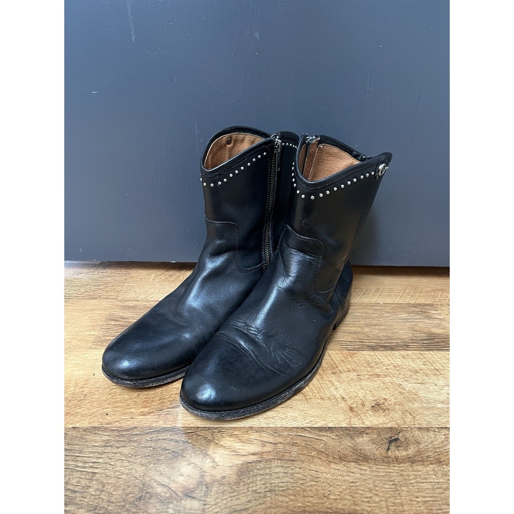 Frye Melissa Studded Short Black Leather Boots Size 8